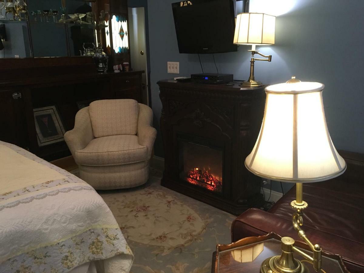 The Red Hook Country Inn, An "Old Rhinebeck" Bed & Breakfast Εξωτερικό φωτογραφία